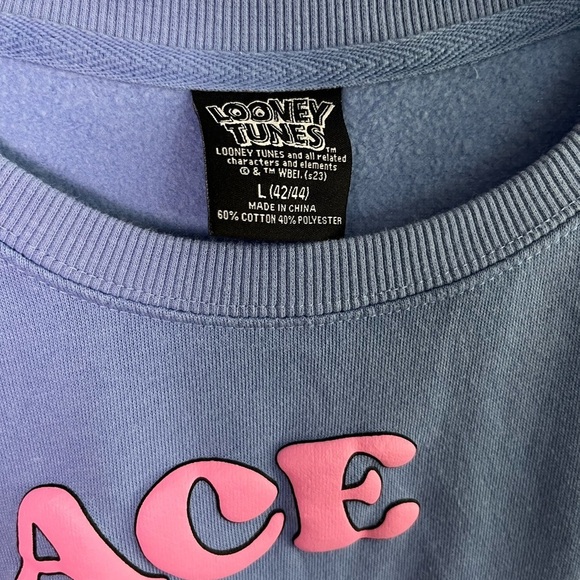 Looney Tunes Oversized Bugs Bunny Sweater - Picture 3 of 3